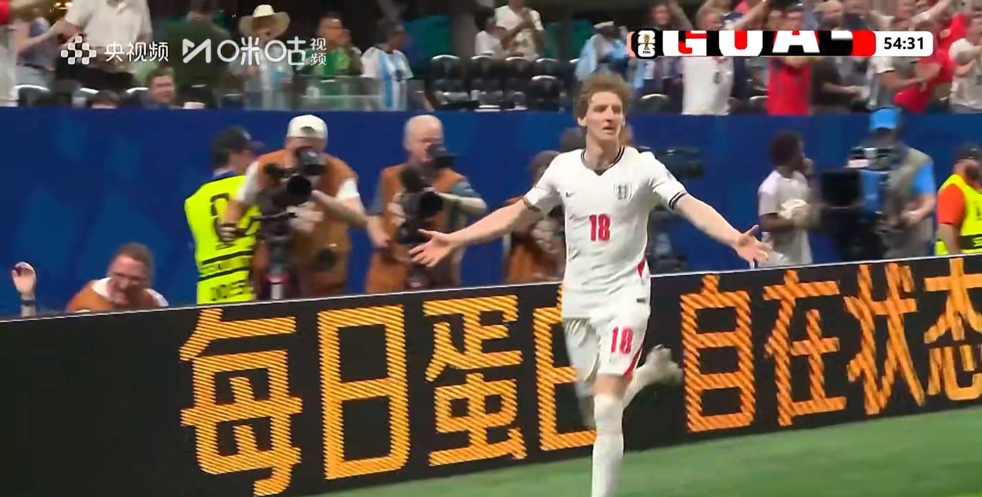 短短7分钟从天堂到地狱，英格兰为自己的保守付出了代价！阿根廷在第85和第92分钟