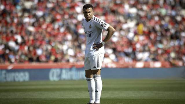 姆巴佩屡失良机，皇马遭91分钟绝杀！5连胜戛然而止，巴萨收大礼