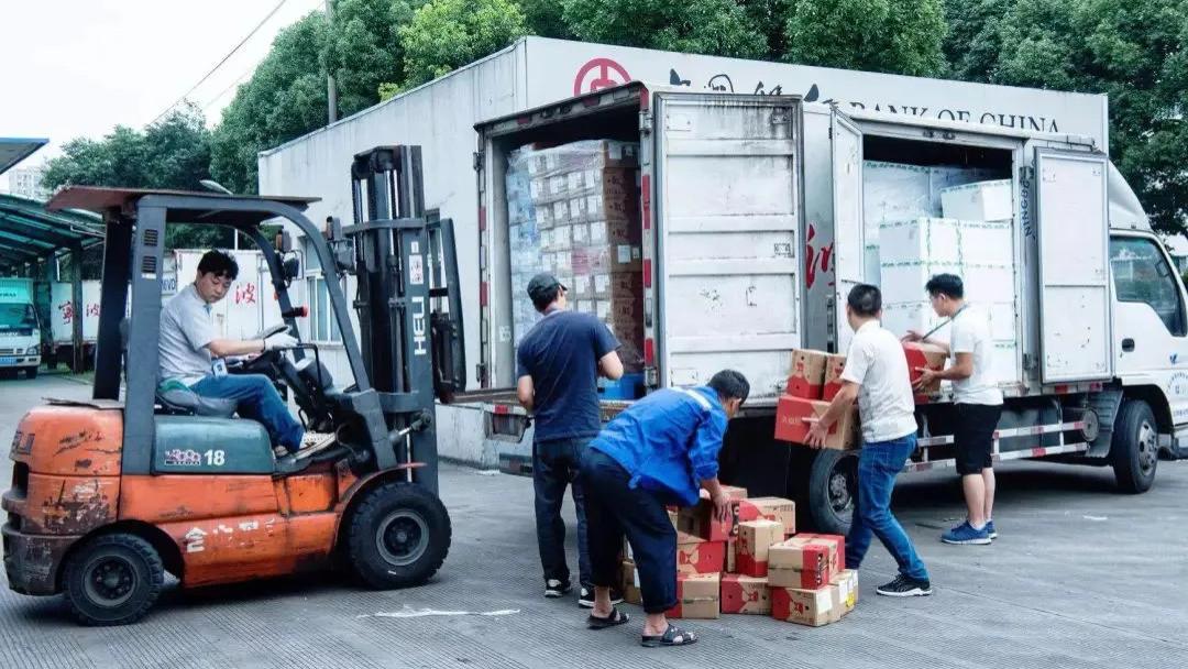 快递员少了，无人车多了，社保还要交吗？