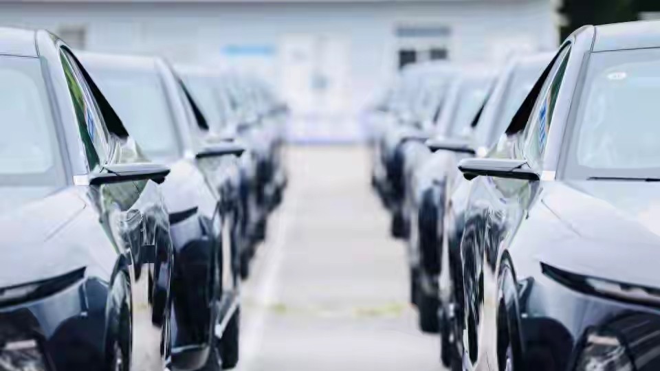 朋友们，说句实在的，现在去4S店看车，你要是还只盯着大众丰田，大概率要多花不少冤