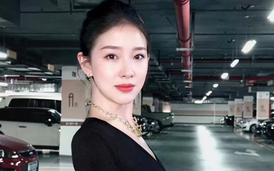 山城「女老大」覆灭记：曾经嚣张狂妄不可一世，老公的哥哥是大名鼎鼎的文哥