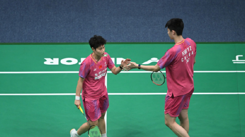 亚锦赛凤凰组合无缘决赛

【90分钟】冯彦哲/黄东萍🇨🇳 19-21、21-