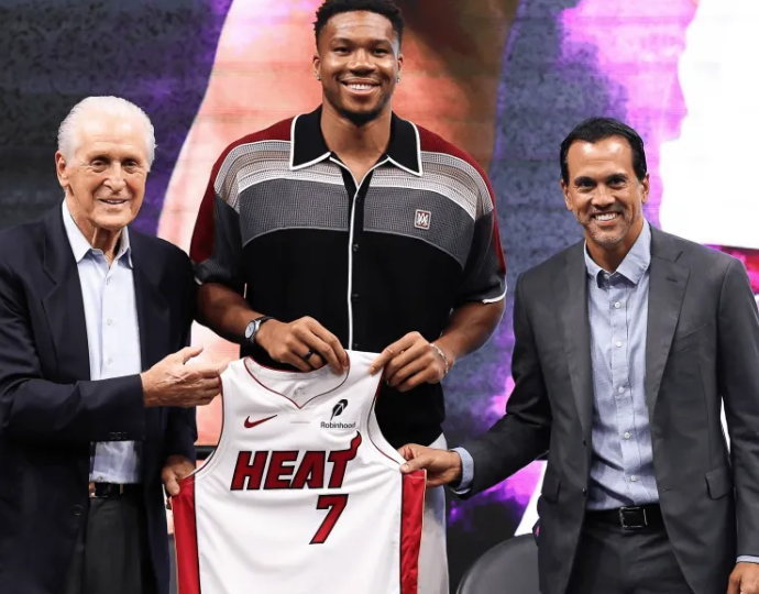 前NBA球员吉尔伯特-阿里纳斯阐述自己的观点：热火扬尼斯-阿德托昆博时代的第二年