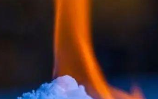 曾被寄予厚望、号称能“破解全球能源危机”的可燃冰，如今为何突然销声匿迹？这难道从一开始就是一场骗局吗