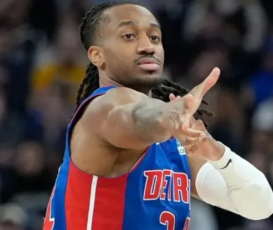 NBA常规赛活塞以116-93战胜76人

本场比赛，活塞球员达尼斯-詹金斯出战