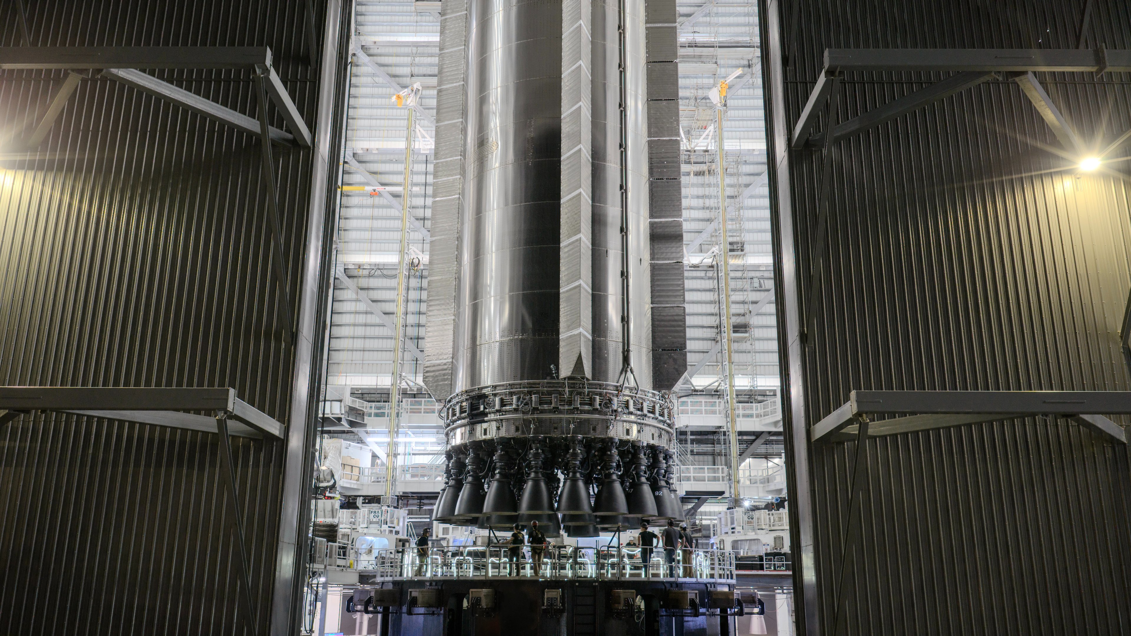 SpaceX星舰S39和超重型助推器B19官图