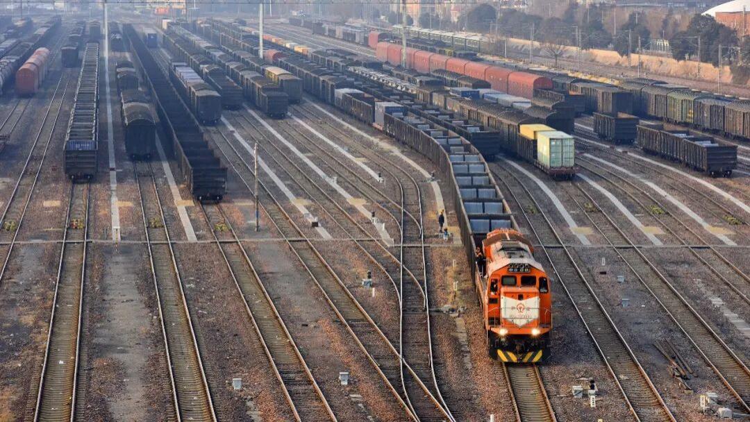 河南获批一条高铁，陕西人为何更激动？