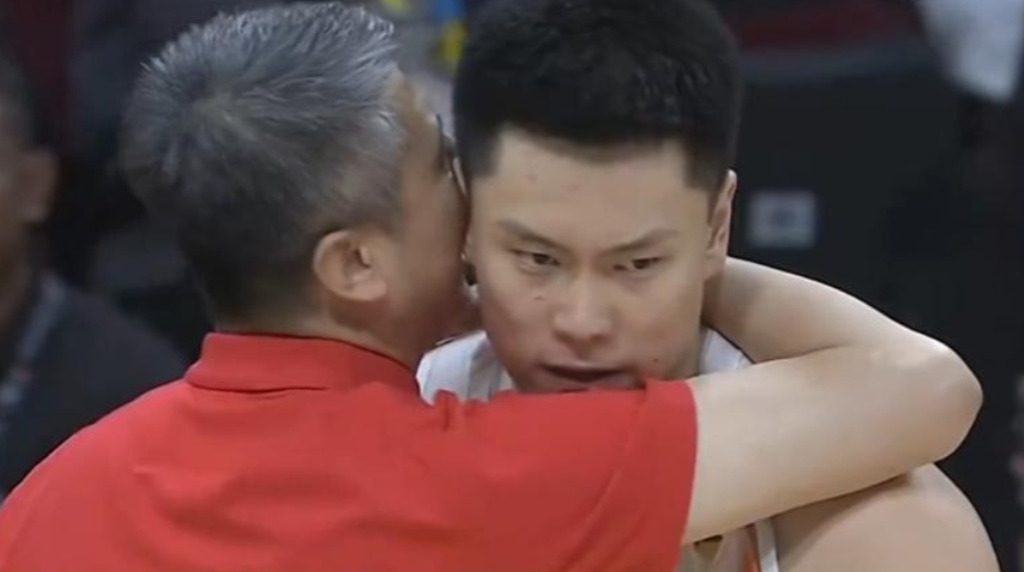 中国男篮100:93战胜中国台北男篮，取的世预赛第二场的胜利！
两场比赛遇到了不