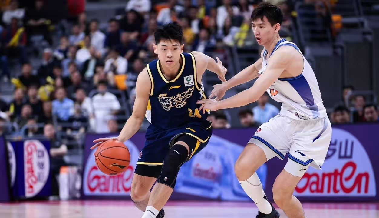 崔永熙11分正负值+30，焦泊乔12+8找回自信，徐杰末节11分状态回暖