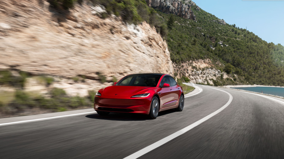 马斯克的新作品：一家伪装成汽车公司的AI工厂