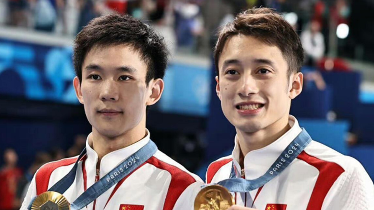 99.90分夺冠！杨昊练俊杰最后一跳，最美教练点赞、对手绝望