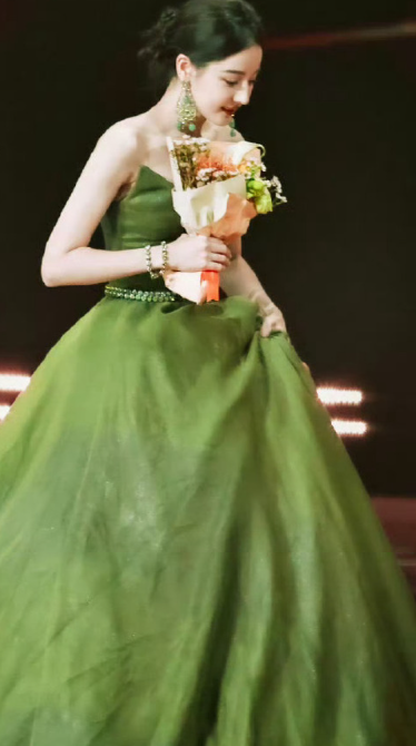 生命是一颗长满可能的树