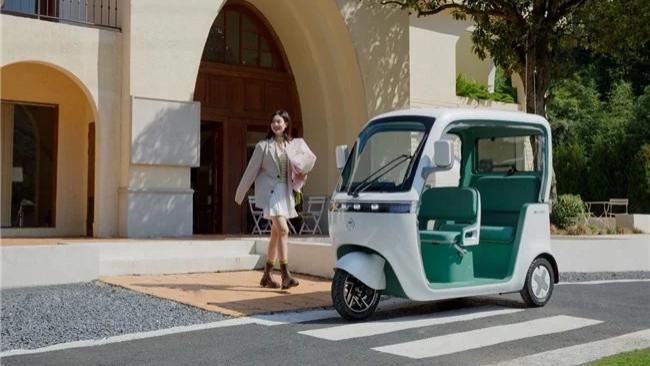 不负春光不负陪伴 爱玛乐臻CA900休闲电动三轮车诠释乐活出行