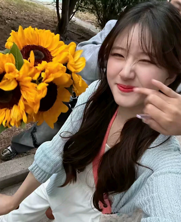 开心太太太重要了，快乐是很有感染力的