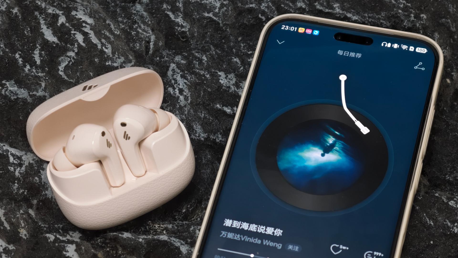 AI加持，音质越级——漫步者FitBuds Turbo开箱上手