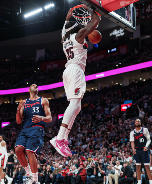 最为关键的一场球，开拓者116-97再胜快船，两队本赛季交锋战绩2胜2负，开拓者