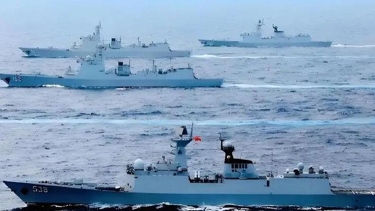 我国海军目前真正的主力，并不是先进的055大驱！连俄媒都十分羡慕