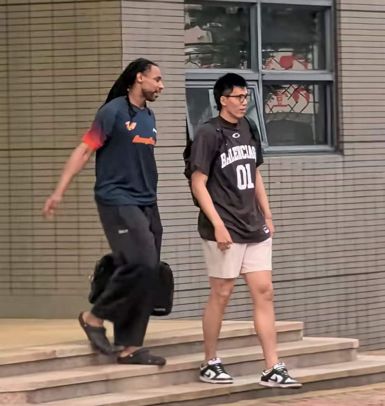 杜锋、焦泊乔双双归队，传说中的矛盾多虑了，广东内线缺人暂时得到缓解