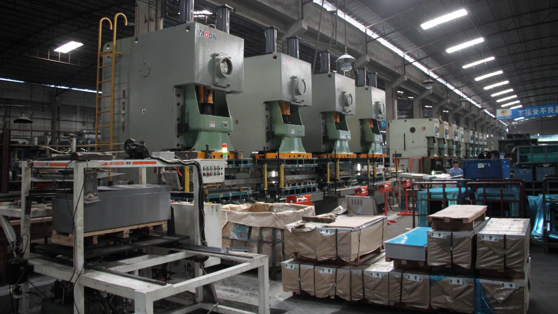 2026智能制造五大趋势：冲压车间要变天了