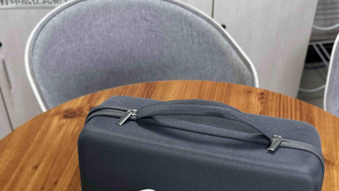 吸氧机家用老人哪款好用？町石便携款，出门补氧无负担