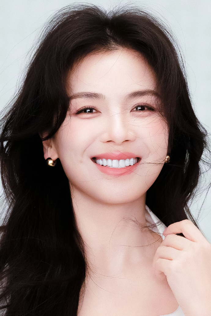 刘涛啊你怎么拍生日写真还是会眼眶含泪