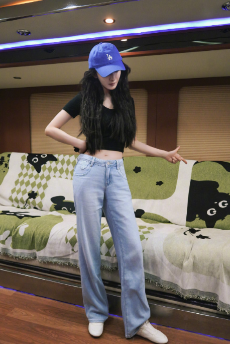 山野千里，你是我藏在星星里的浪漫