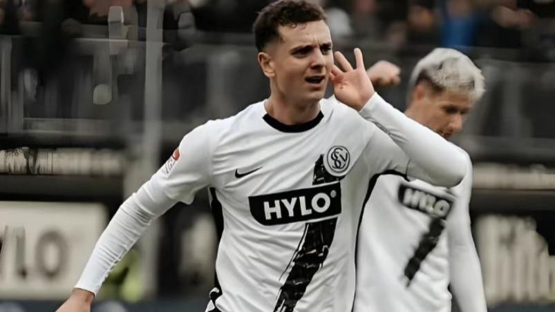 4.17今日足球推荐分析: 德乙 埃沃斯堡大胜卡尔斯鲁厄