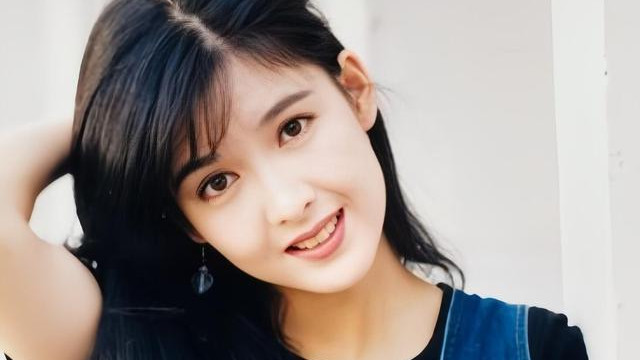 周慧敏：港风玉女，颜值与实力并存的时代经典