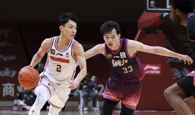 徐杰和胡明轩两个人的巅峰期碰上张皓嘉和杜润旺两个老寒腿锋线，广东未来五年都很难进