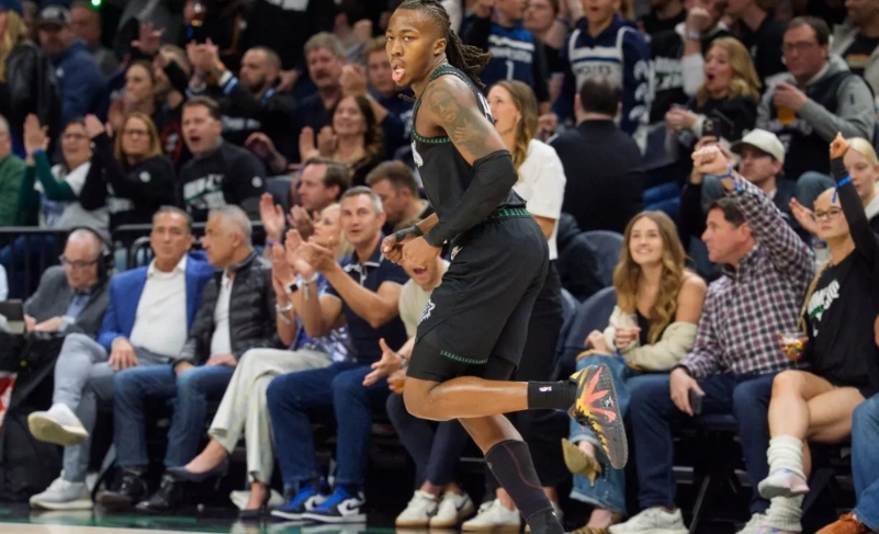 道苏姆简直就是爱德华兹附体啊！

1、道苏姆——26岁，身高193cm，臂展20