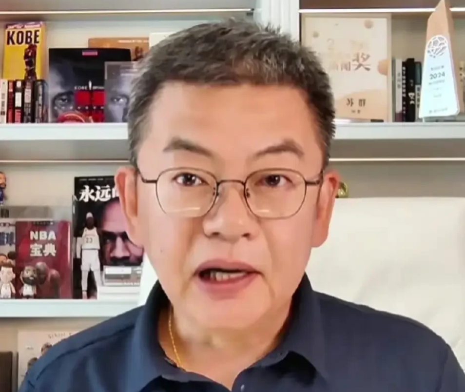 卡塔尔57‑83不敌中国男篮，苏群老师犀利解读比赛，一针见血！

苏群老师，赛后