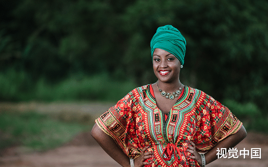 山东富二代娶了非洲酋长之女，回国后亲戚断绝往来。他却说这辈子值了！