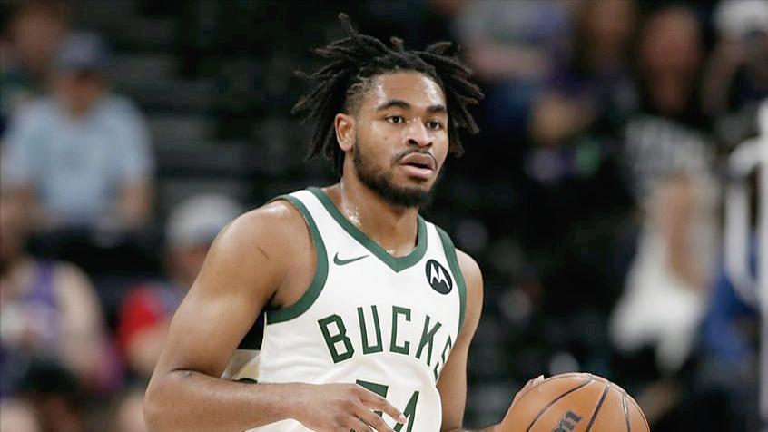 拒绝3000万肥约，如今2个月被裁2次！托马斯的NBA大门彻底关上了