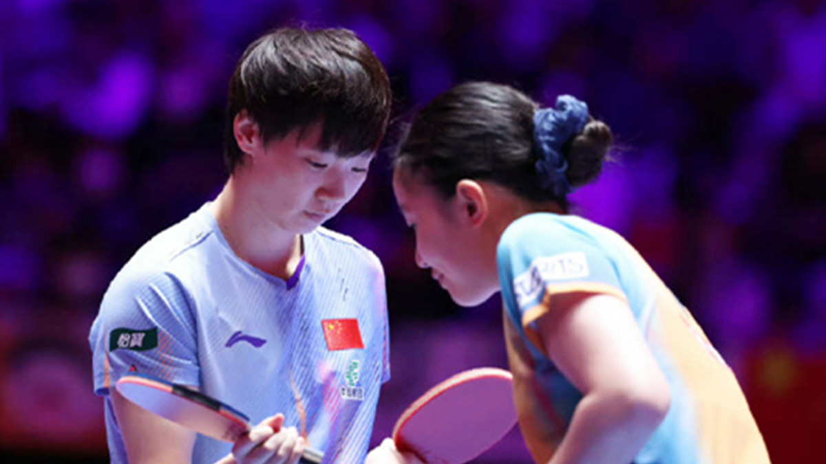 0.5倍慢镜还原！王曼昱两大“绝技”，绅士横扫张本美和关键