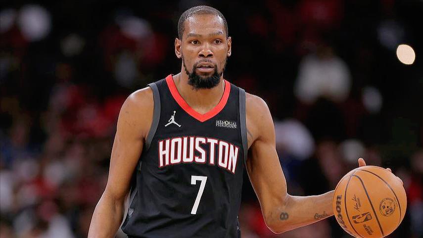 杜兰特40分+申京三双仍输球，乌度卡喷裁判是软蛋却忘了骂醒自己