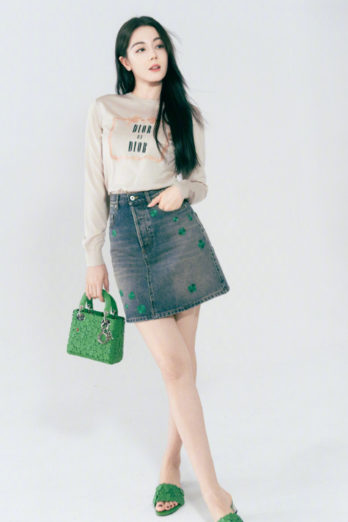 对你心动的那一刻起，每一天都在等风吹来你的好消息