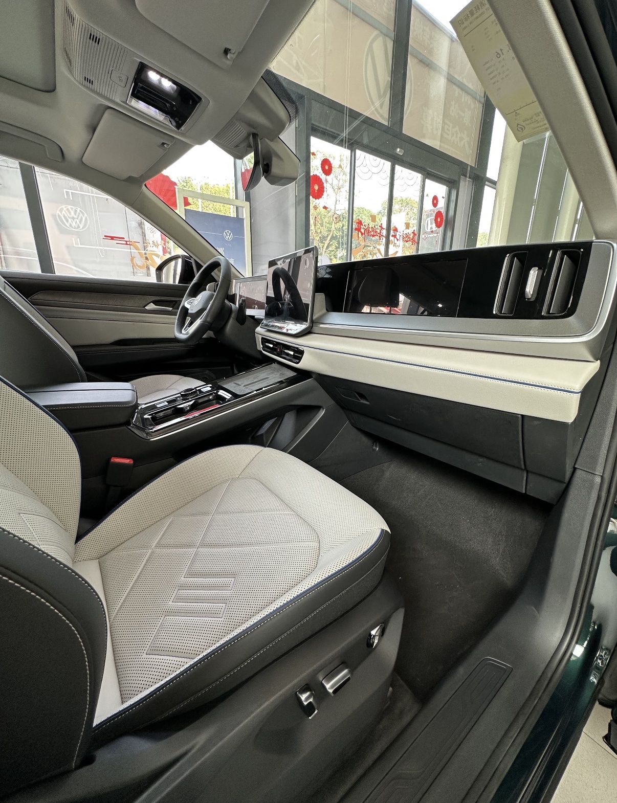 最近品鉴并试驾一汽大众揽巡后，彻底读懂了这款中大型SUV的硬核魅力。