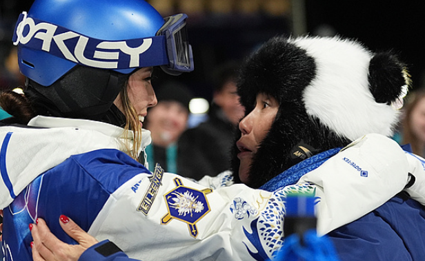 米兰冬奥会女子大跳台决赛将于北京时间2月17日凌晨举行，两位中国选手，刘梦婷和卫