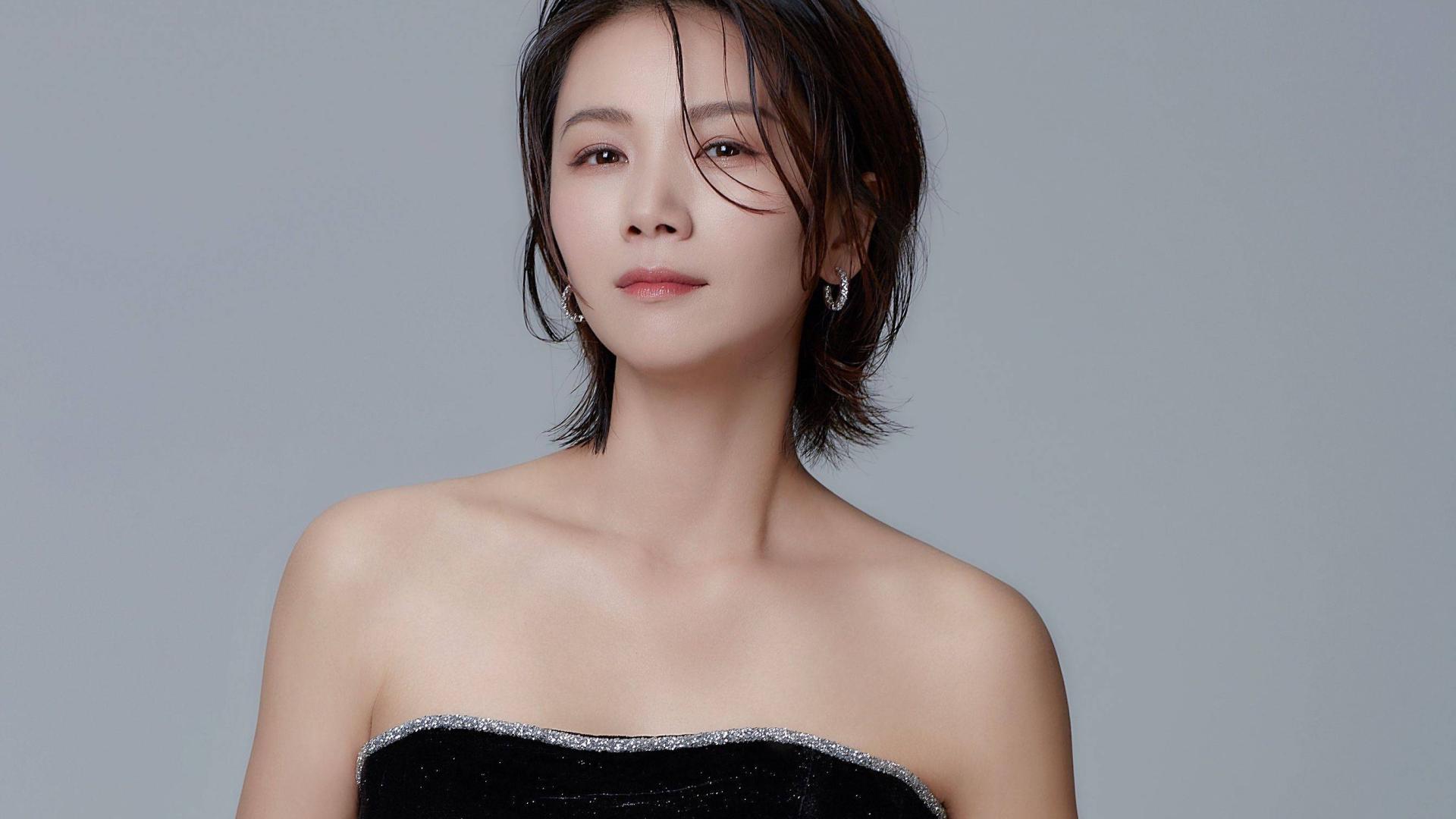 曹曦文翻红背后：7 年低谷藏 3 个逆袭内幕，我们圈里人都懂