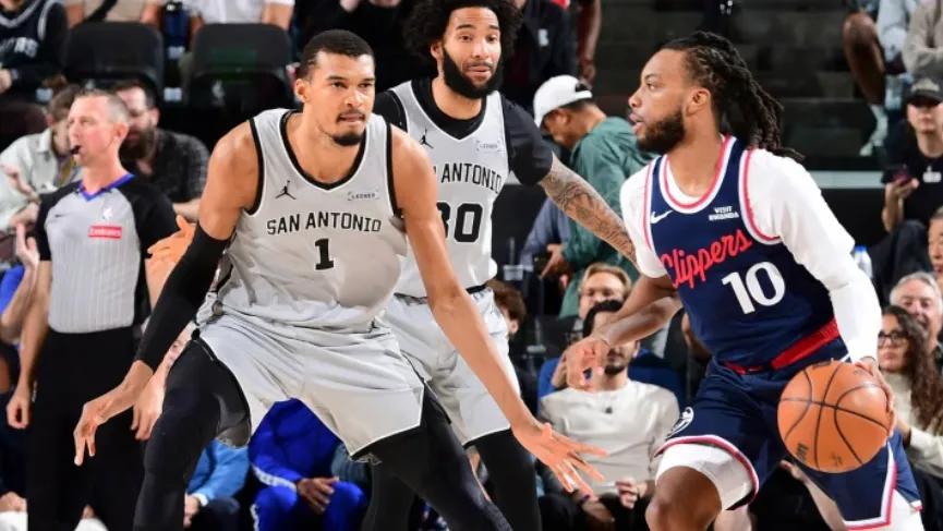 瞬间追平，马上反超，这就是鲈鱼

五小不仅没篮也没篮板，贫攻不上加兰，丢篮板不用