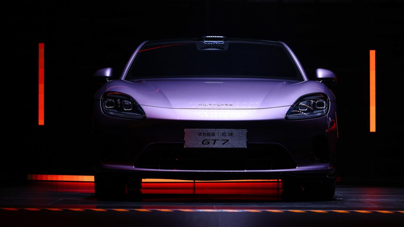 华为乾崑丨启境GT7全球首秀开启盲订，首发十大新一代黑科技