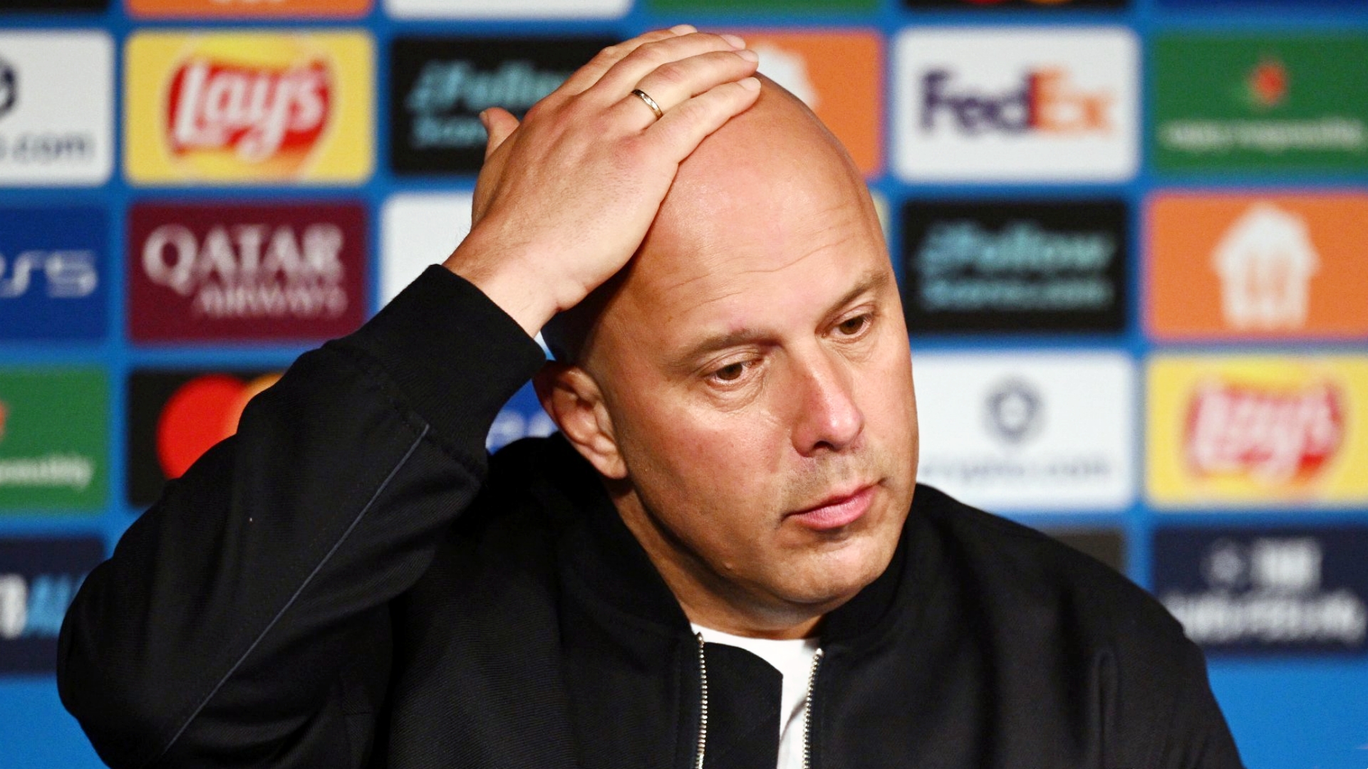 斯洛特仍然相信他下赛季将继续执教利物浦，他并未放弃保住在安菲尔德的工作。
高层计