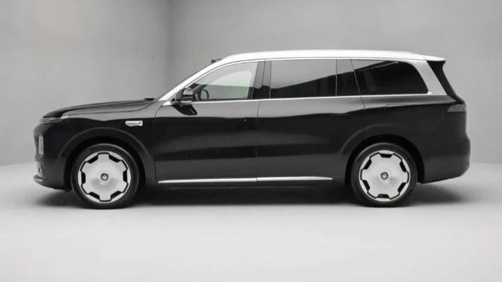 25万买5.2米3秒级加速：零跑D19把配置拉满，唯独没拉满品牌溢价