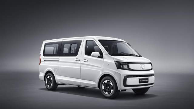 告别里程焦虑！新一代长安睿行EV金钟罩50kWh配2C快充，焕新上市