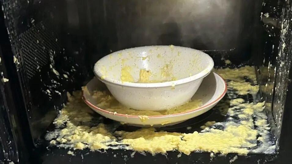 大学生做饭：一顿操作猛如虎，一看成品破如防！