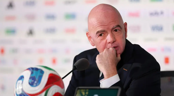 FIFA怒了！挪威队轮换10人，哈兰德连1分都没上场，现场七八万人未等到哈姆大战