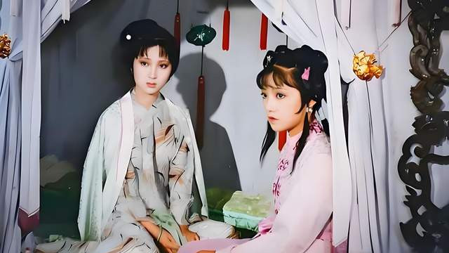 贾宝玉为何会懂医术？红楼梦最动人的细节，便是为她久病成医