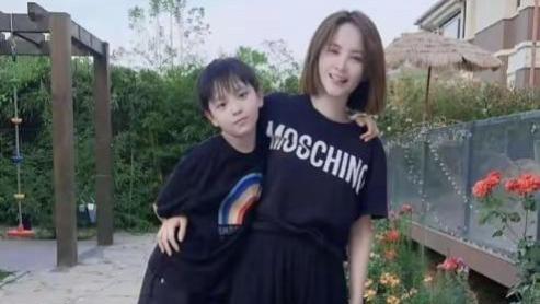 邓莎离婚后晒北京别墅！