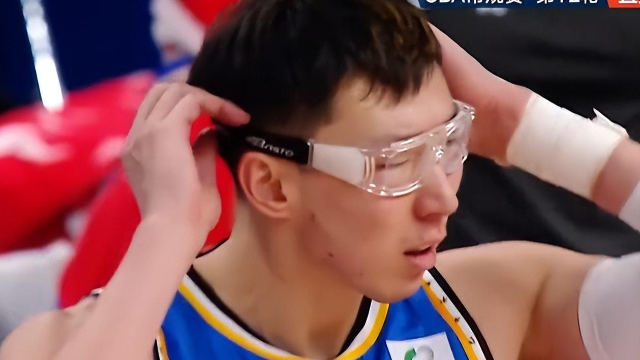 北京男篮85: 87被山东绝杀 赛后传来3好3坏消息 珀赛尔绝杀+隔扣周琦