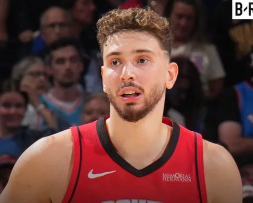 今日NBA常规赛，湖人将对阵火箭。

火箭球员阿尔佩伦-申京接受了记者采访，申京